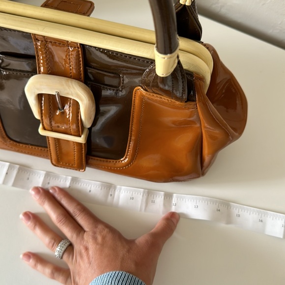 🎉ORLA KIELY Brown & tan Patent Leather Handbag💕 - Picture 11 of 16